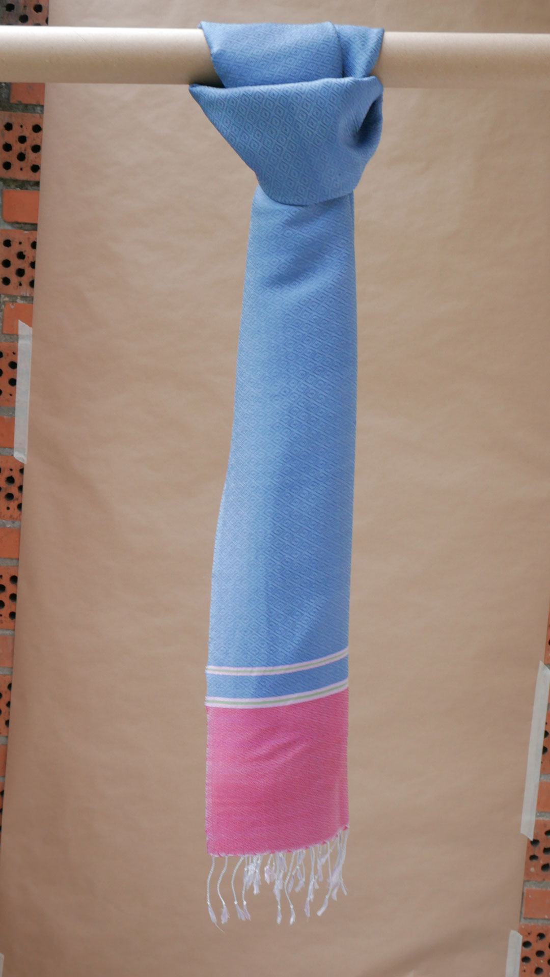 Rashin S Paris Blue Bordeaux – Bild 3